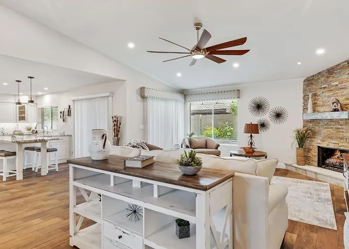 Luxe 4 Bdrm W Backyard Oasis Scottsdale